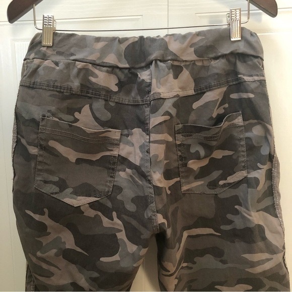The Clothing Cove Camo Pants Cuffed Hem Stretch  Drawstring Italy - Picture 2 of 8